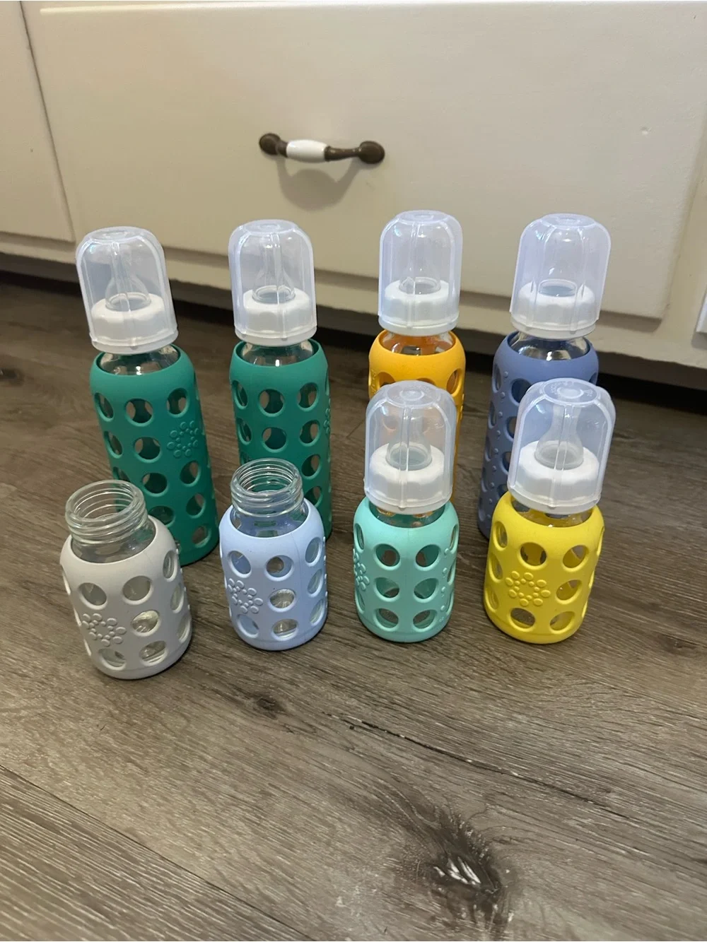 Silicone set Sleeve Glass Baby Bottle - Teal, Mint, Yellow, Gray, Blue - Picture 1 of 8